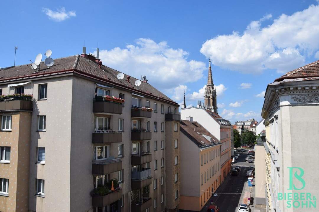 Mitten im 3.! Top renovierte Wohnung in begehrter, ruhiger Lage!