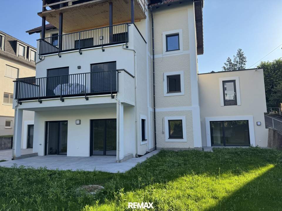 Wohnung für die Familie mit großem Eigengarten!