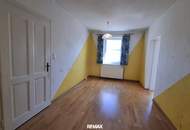 Großzügiges Zweifamilienhaus mit Garten in St. Georgen