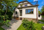 RUHIG! Einfamilienhaus mit großem Garten