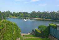 Keines Haus mit großem Garten - Nur einen Steinwurf vom Wasser entfernt