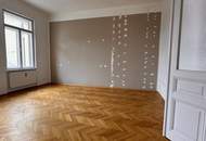 Repräsentative Altbauwohnung im Zentrum mit Balkon