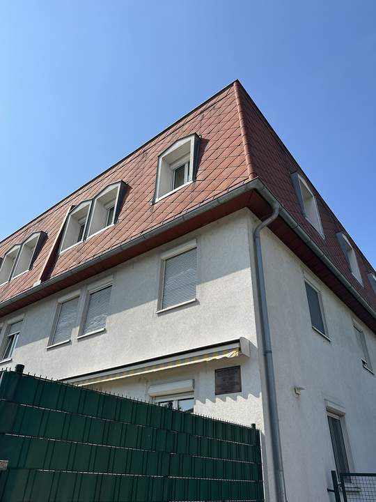 Gemütliche Wohnung im Zentrum mit Balkon und Tiefgaragenstellplatz!