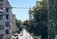 Sehr charmante Altbauwohnung in TOP-Lage