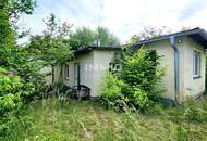 Platz für Wohnträume – großes, erschlossenes Grundstück mit Altbestand - für Familie oder Projektbau