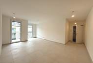BEZUGSFERTIG: Neubau-Erstbezug mit Freifläche und Küche!