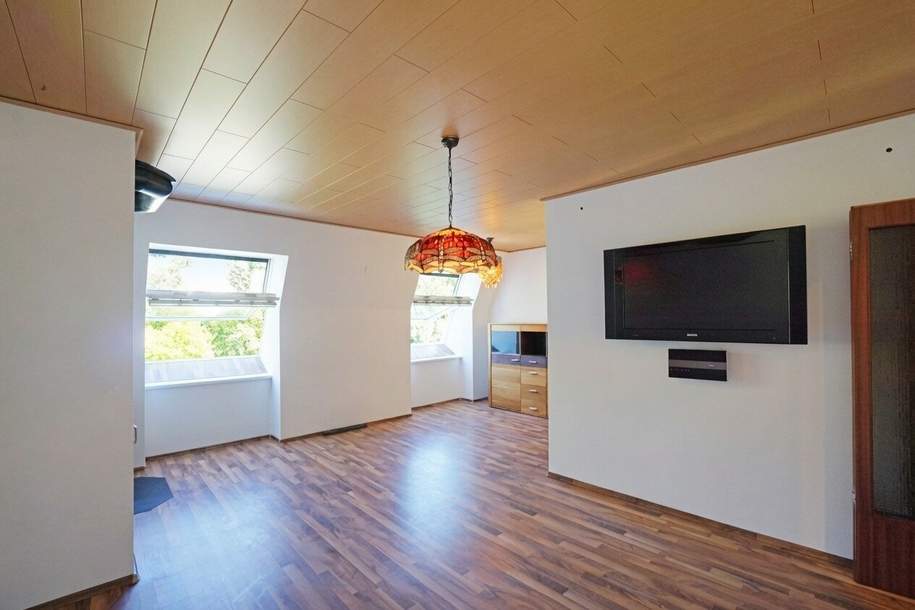 Großzügige 4-Zimmerwohnung in Ruhelage inklusive Parkplatz im Zentrum, Wohnung-kauf, 230.000,€, 3021 Sankt Pölten(Land)