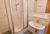 Großzügige 4-Zimmer-Wohnung im Zweiparteienhaus mit Garten und Carport