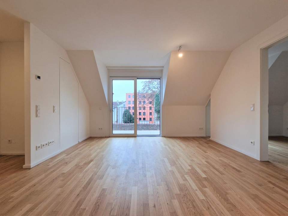 Top-City-Lage mit SÜD-Balkon - nähe Bahnhof Meidling!