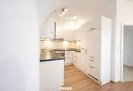 TOP-Lage + Terrasse: Sanierter Altbau im Zentrum – sofort einziehen!