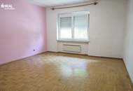 3 Wohneinheiten und ein Geschäftslokal mit vielen Lagerräumen auf 4.499m² Grund im Bauland Mischgebiet!