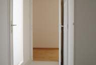 Sonnendurchflutete 3-Zimmer-Wohnung in top Lage mit Balkon!