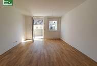 Wundervolle 2-Zimmer-Wohnung mit großer privater Außenfläche!