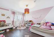 PERFEKT GEPFLEGT - WIE NEU! - HAUS IN STRASSHOF