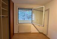 Sehr gut aufgeteilte 3-Zimmer Eigentumswohnung mit Loggia in guter Wohnlage Hietzings!
