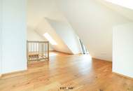 Offen gestatalltete Dachgeschoss-Maisonette mit Wintergarten und Terrasse | Erstbezug