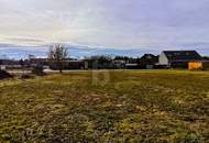 GUT GESCHNITTEN - ZWEI ZUFAHRTEN - ERHÖHTE RUHELAGE - KEIN BAUZWANG