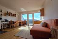 SENSATIONSPREIS! LICHTDURCHFLUTETE DACHGESCHOSSWOHNUNG MIT TERRASSE, TIEFGARAGENPLATZ &amp; PERFEKTEM GRUNDRISS – NUR 400 METER BIS WIEN!