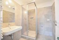 Erstbezug nach Sanierung: Schöne 2-Zimmer-Wohnung mit Top-Anbindung