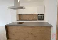 Interessante, moderne und großzügige Zwei-Zimmer-Stadtwohnung.