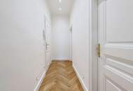 Erstbezug: helle Altbauwohnung mit gutem Grundriss!