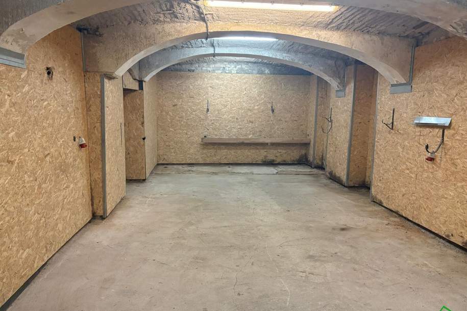 Lagerfläche mit Sanierungspotenzial – ideal für Baufirma oder Gewerbebetrieb 128m² im 15. Bezirk, Wien!, Gewerbeobjekt-miete, 896,80,€, 1150 Wien 15., Rudolfsheim-Fünfhaus