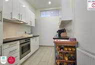 Stilvolle und helle Wohnung in zentraler Lage– ideal für Paare oder Singles