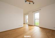 Barrierefreie Gartenwohnung mit DAN-Küche, Terrasse, Pool und zwei Parkplätzen in sonniger Ruhelage!