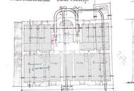 Historisches Zinshaus mit prachtvoller Fassade und grünem Innenhof Nähe Design-Center