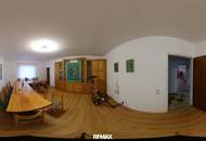 Großes Haus für Visionäre in Aussichtslage (Buschenschank, Weingärten)