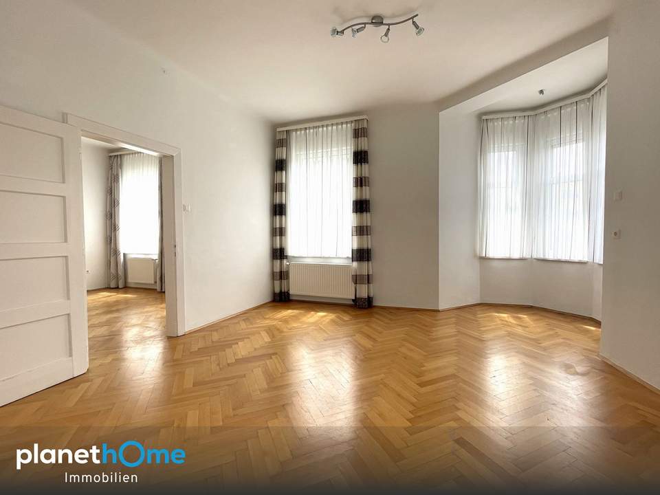 Repräsentative Altbauwohnung im Stadtkern!