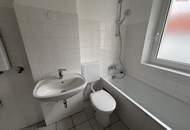 AB SOFORT: frisch sanierte, helle Single-Wohnung mit idealer Raumaufteilung in Steyr Münichholz! Gemütliche Wohnküche und separates Schlafzimmer versprechen höchsten Wohnkomfort!