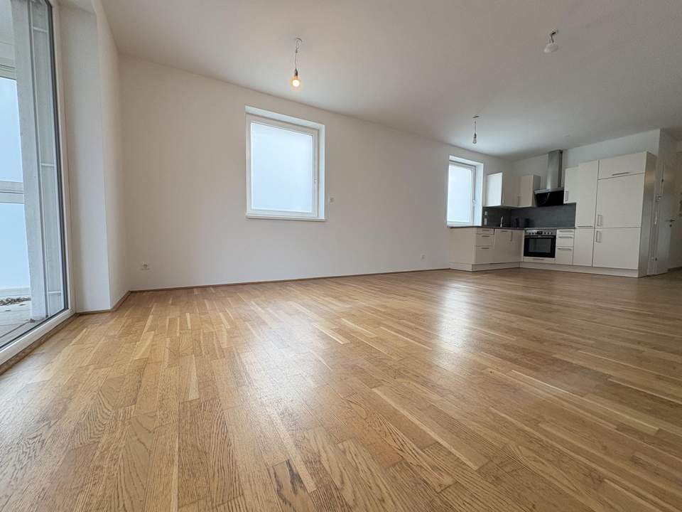 Ausgezeichnete 3 Zimmer Wohnung mit Terrasse und kleinem Eigengarten