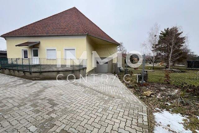 82 m² helle 3 Zimmerwohnung mit einen großen Garten und Garage, Wohnung-miete, 800,03,€, 2170 Mistelbach