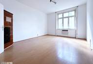 Großstadt-Charme zum Schnäppchenpreis: Renovierungsbedürftige Altbauwohnung in zentraler Lage!