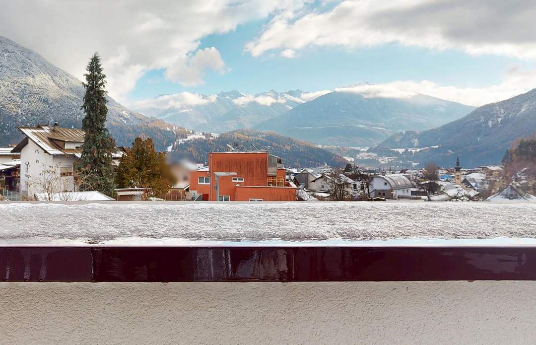Weitläufige 5-Zimmer-Wohnung mit Dachterrasse und Alpenpanorama!