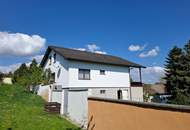 Großes Einfamilienhaus plus Gästehaus in ruhiger Lage mit tollem Ausblick