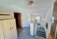 GROSSZÜGIGE VILLA IN BOCKFLIEß MIT 11 ZIMMER, POOL, DOPPELGARAGE UND WUNDERSCHÖNEM GARTEN