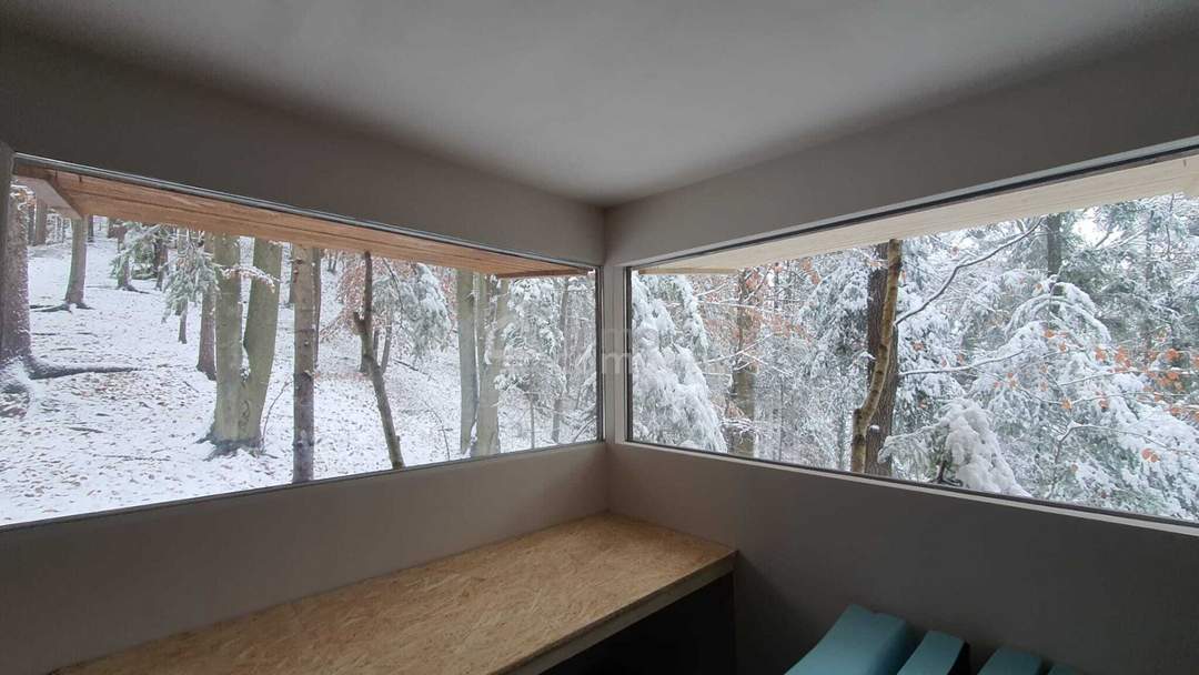 Baugrundstück mit bestehendem Keller am Ortsrand von Pinggau