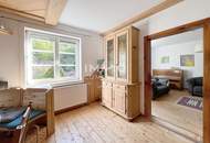 Nostalgisches Einfamilienhaus mit Romantikgarten in 1.920qm Bauland