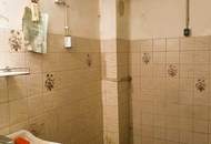 Einfamilienhaus am Stadtrand von Gloggnitz! Garten und romantisches Nebengebäude!