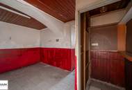 sanierungsbedürftiges Geschäftslokal im Souterrain – 72 m² Nutzfläche im Altbau mit straßenseitigem Zugang
