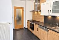 Helle, gepflegte 4-Zimmer-Eigentumswohnung mit Loggia nahe Lindetwald