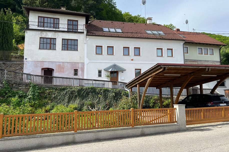 Exquisites Familienhaus in sonniger Zentrumslage mit Nebengebäude, Haus-kauf, 597.000,€, 3541 Krems(Land)