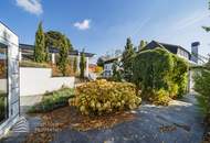 Villa mit Nebengebäude und Pool in Top-Ruhelage