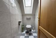 SONNENLAGE - Neuwertiges ca. 160m2 großes Traumhaus mit idyllischem Garten + Terrasse, 2 Garagen &amp; Top-Ausstattung in Ruhelage