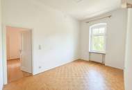 Großzügige, stilvolle Wohnung mit Charakter