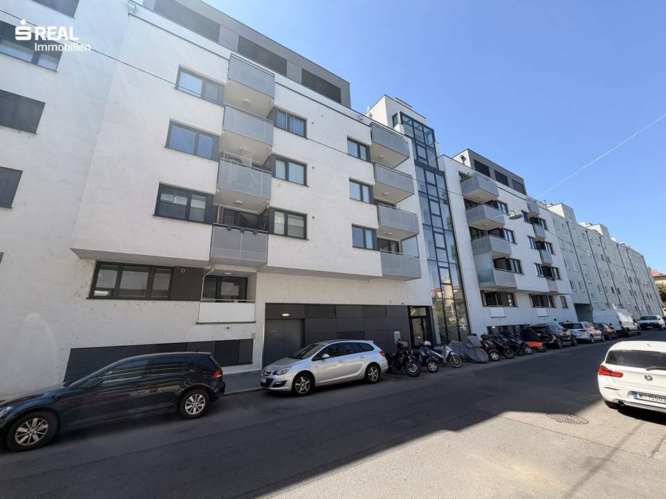 Neuwertige Anlagewohnung an der Alten Donau mit Garagenplatz
