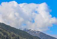 Landhaus mit Bergblick in zentrumsnaher Ruhelage