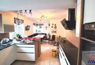 Schönes praktisches Haus in ruhiger entspannender Lage!